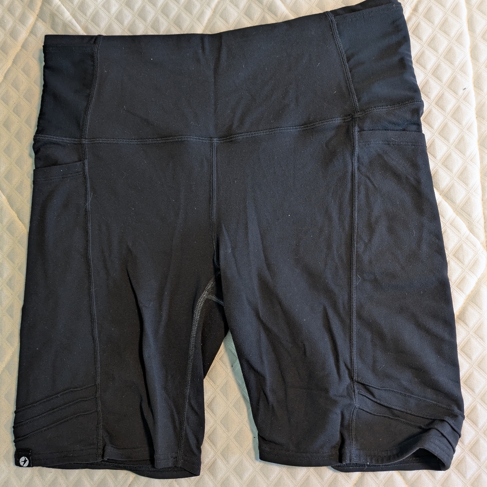 Oiselle Long Pocket Jogger Shorts